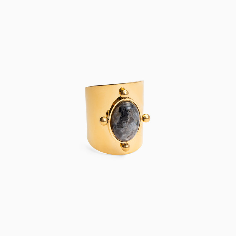 Cylindrical Stone Ring