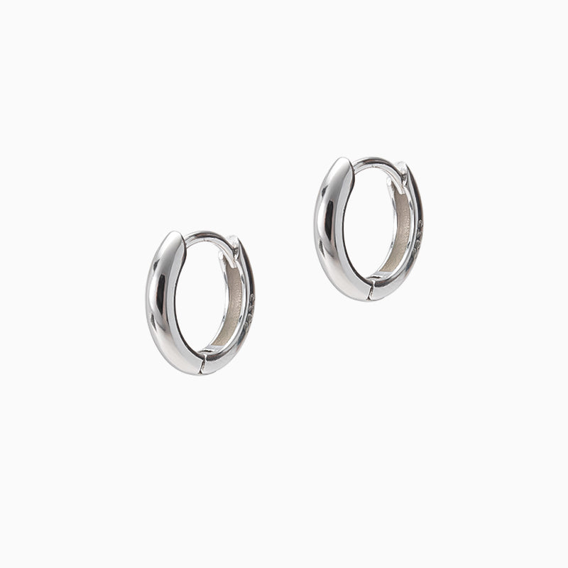 Serina Hoop Huggies