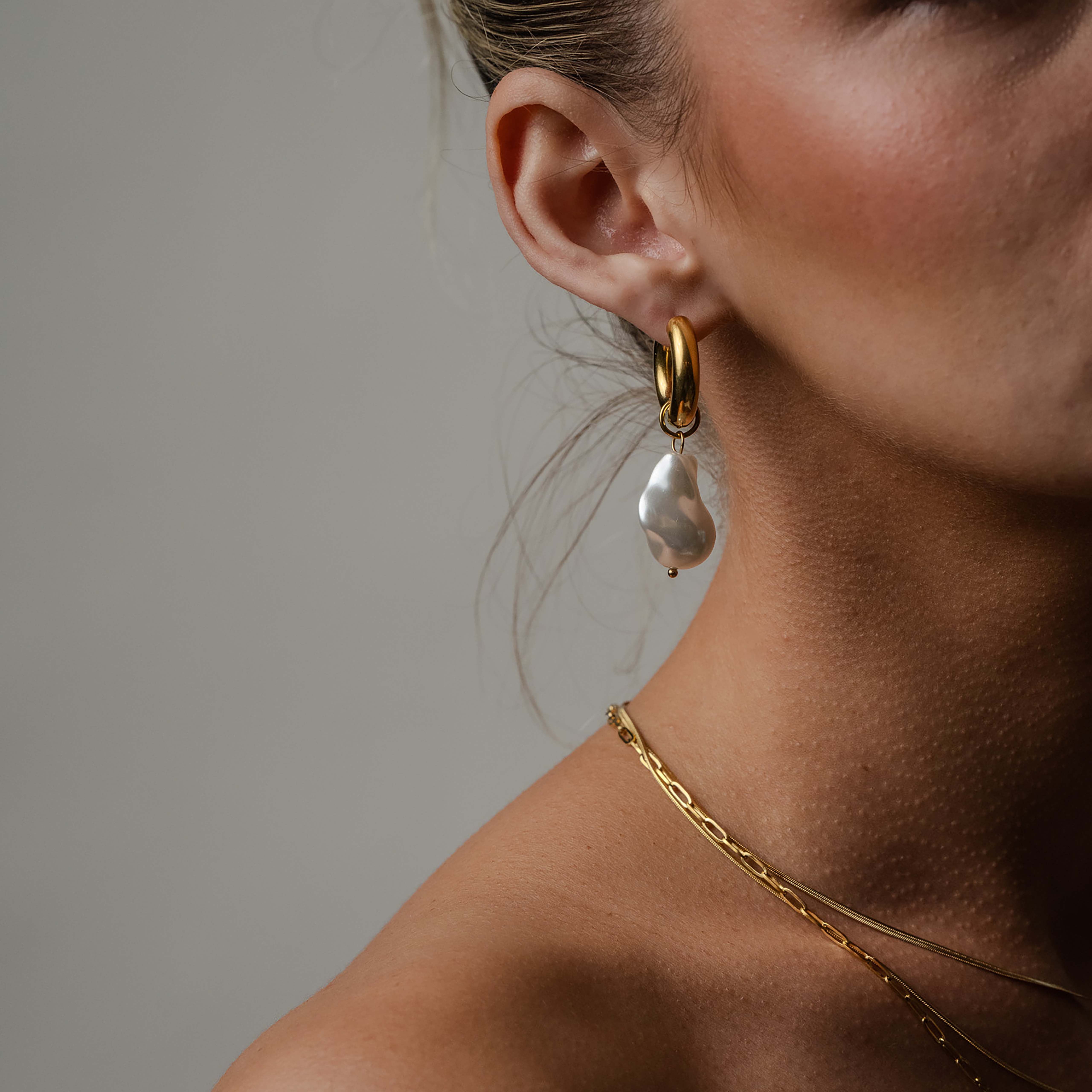 Baroque Pearl Earrings